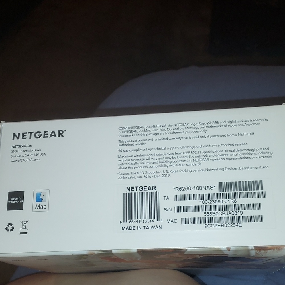 Netgear AC1600 WiFi Router - Picture 7 of 17